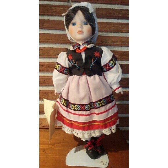 House of Lloyd Christmas Around the World "Karolinka" POLISH Porcelain Doll 1995 - Picture 1 of 4